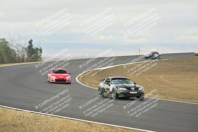 media/Jan-26-2025-CalClub SCCA (Sun) [[cfcea7df88]]/Group 1/Race/